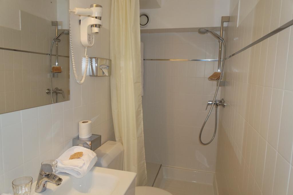 קאן Hotel Carolina מראה חיצוני תמונה