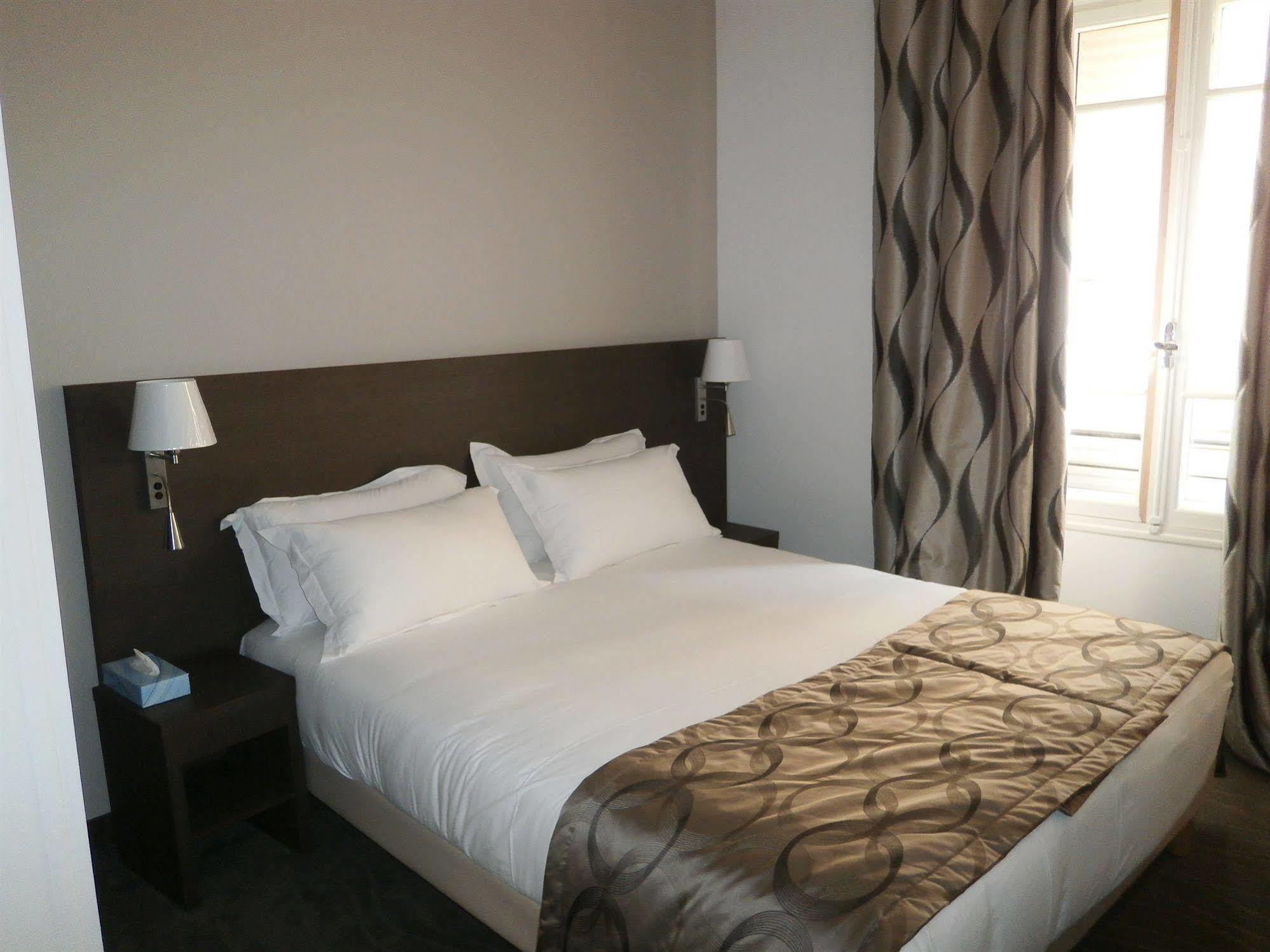 קאן Hotel Carolina מראה חיצוני תמונה