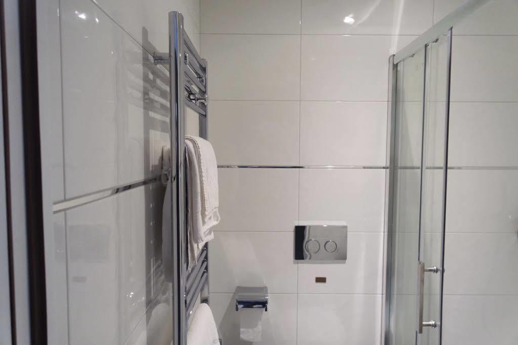 קאן Hotel Carolina מראה חיצוני תמונה